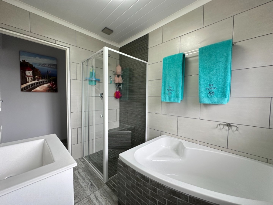 2 Bedroom Property for Sale in Island View Western Cape